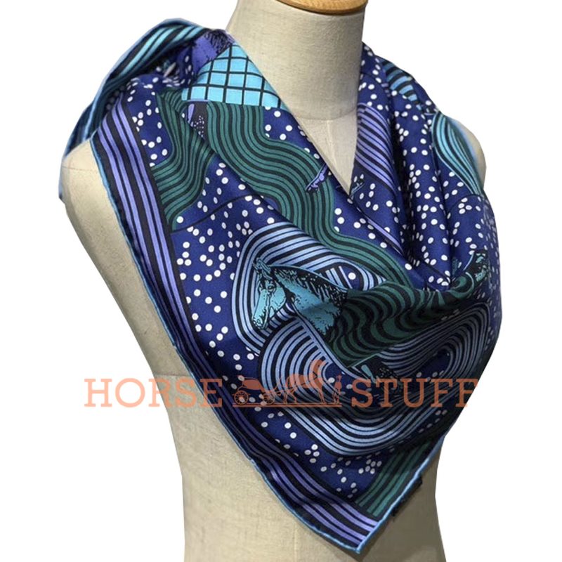 Hermès Scarf Garde-Robe Pop 90 Marine