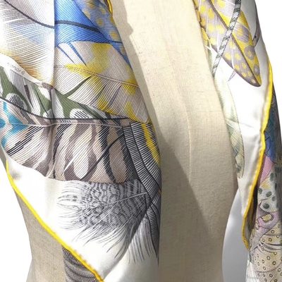 Платок Hermès Plumes en Fete 90 Yellow