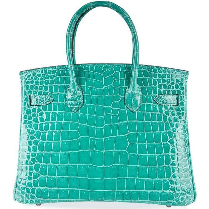 Privé Porter on Instagram: 🐊 Hermès 25cm Birkin Vert Jade Shiny Porosus  Crocodile Gold Hardware #priveporter #hermes #birkin #birkin25 #vertjade