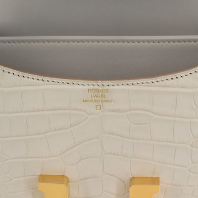 HERMÈS Constance Mini 18 Beton Matte Crocodile Alligator GHW