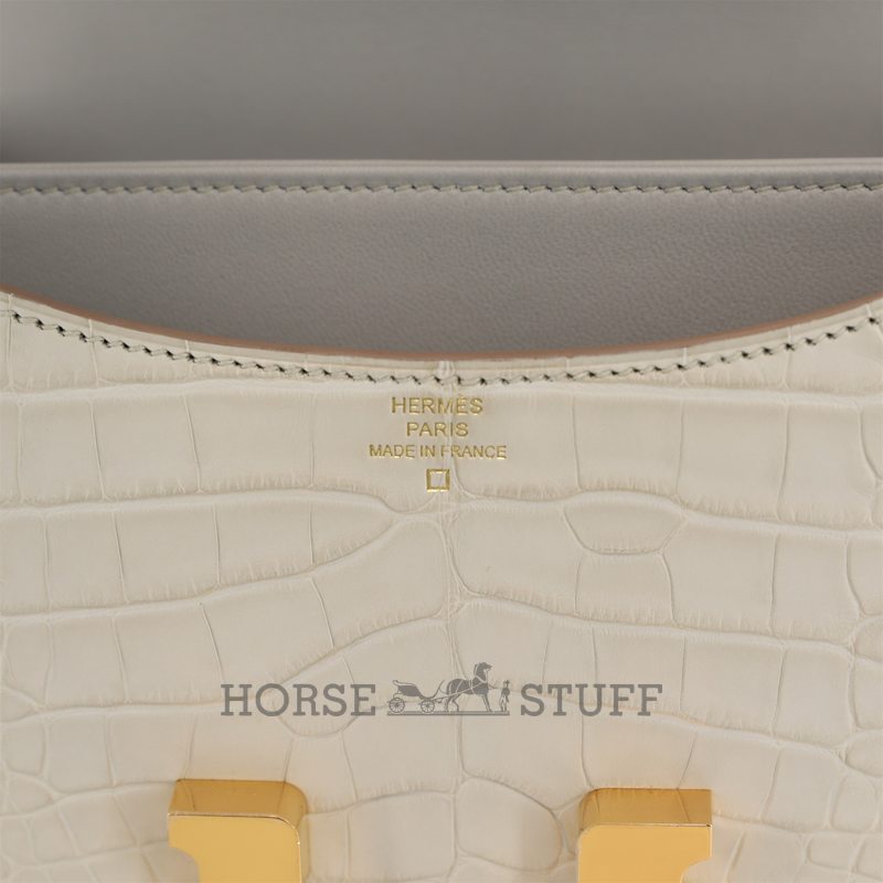HERMÈS Constance Mini 18 Beton Matte Crocodile Alligator GHW