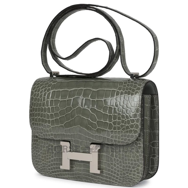 HERMÈS Constance Mini 18 Gris Ciment Shiny Crocodile Alligator PHW