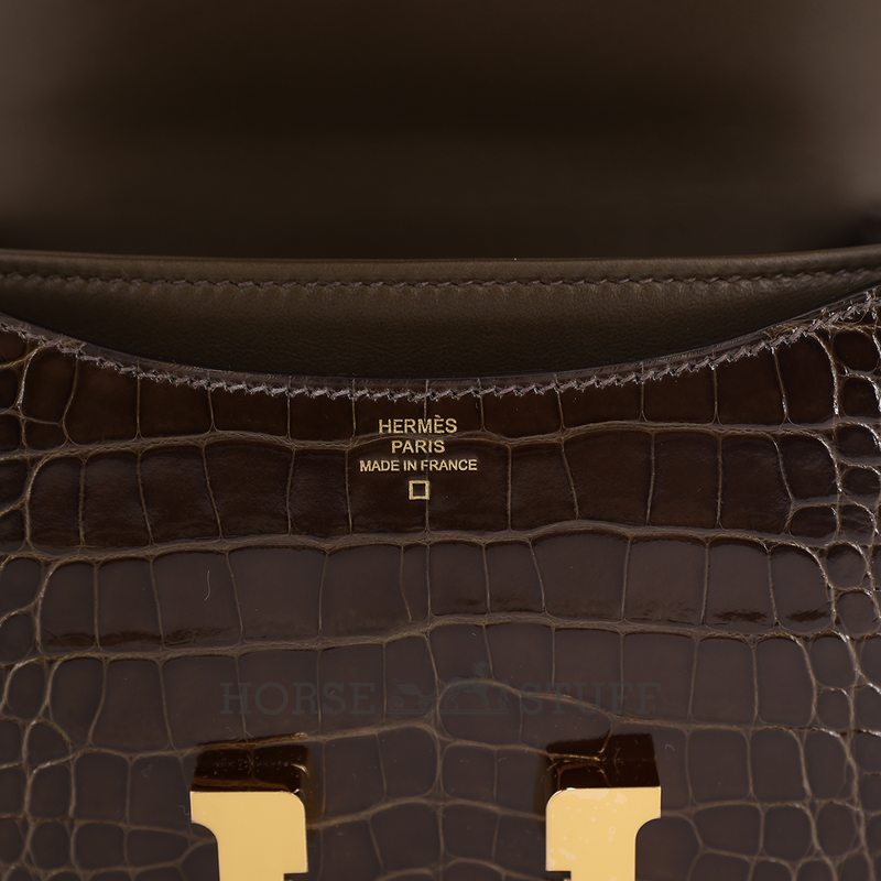 HERMÈS Constance Mini 18 Gris Elephant Shiny Crocodile Alligator GHW