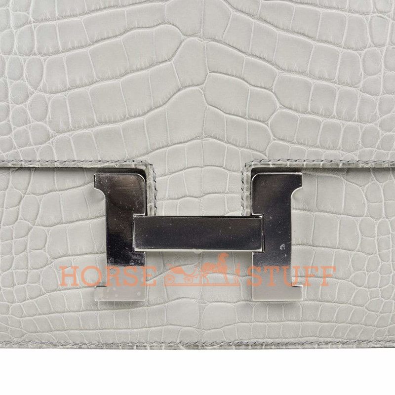 Hermès Constance 18 Gris Perle Matte Crocodile Alligator PHW