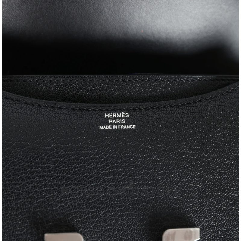 HERMÈS Constance Mini 18 Black Chèvre Chamkila PHW