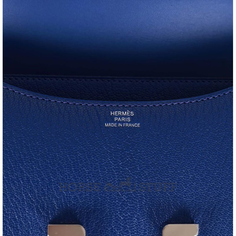HERMÈS Constance Mini 18 Blue Electrique Chèvre Mysore PHW