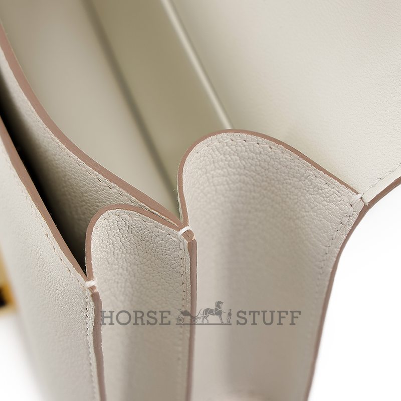 HERMÈS Constance Mini 18 Mushroom Chèvre Mysore GHW