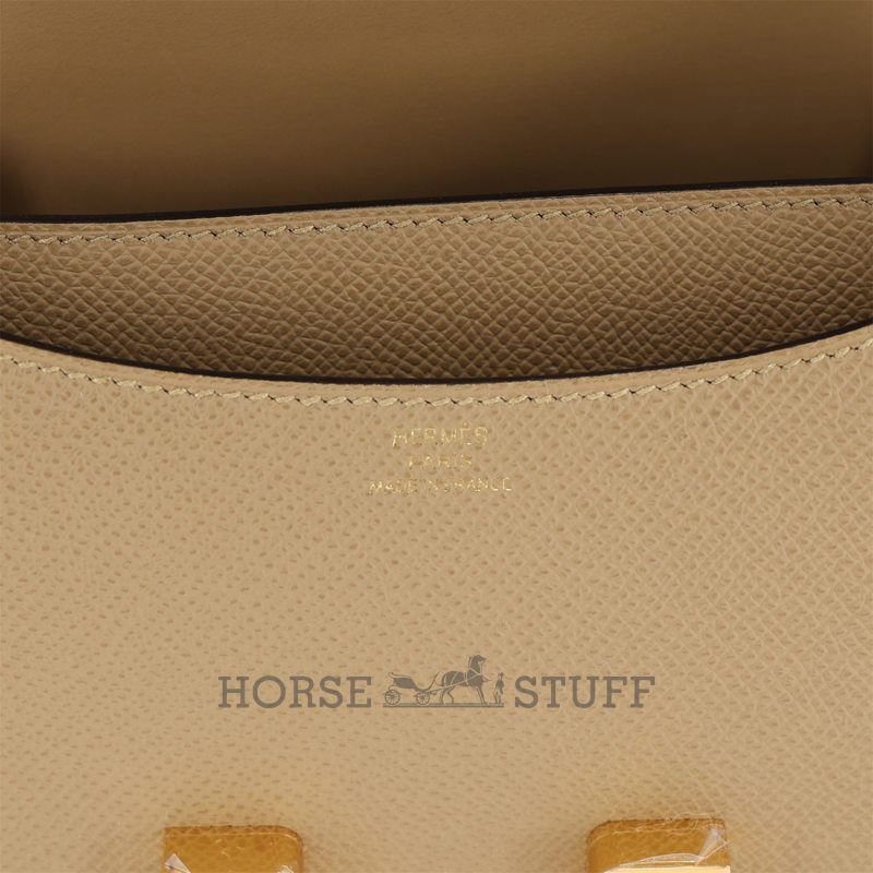 HERMÈS Constance Mini 18 Poussiere Epsom GHW