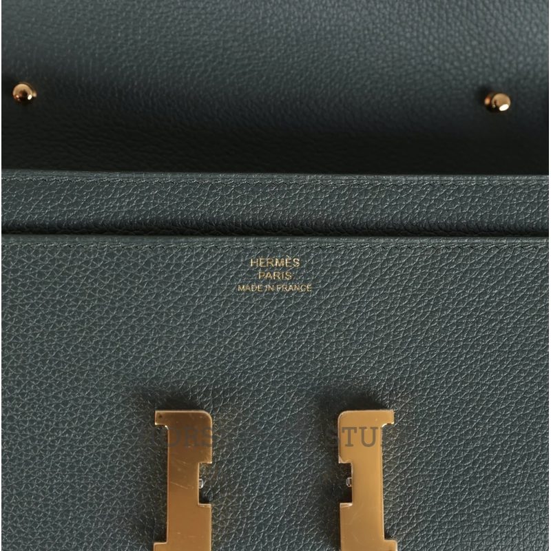 Hermès Constance To Go Wallet Vert Mangrove Evercolor GHW