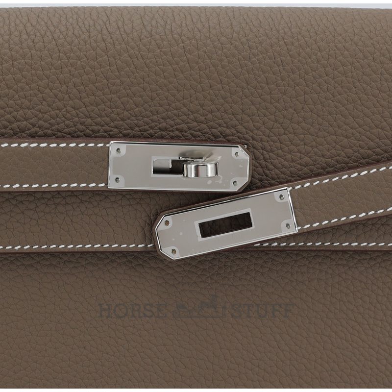 Hermès Kelly Depeches 25 Pouch Etoupe Togo PHW