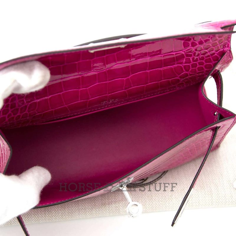 Hermès Kelly Pochette Clutch Rose Scheherazade Lisse Crocodile Alligator PHW