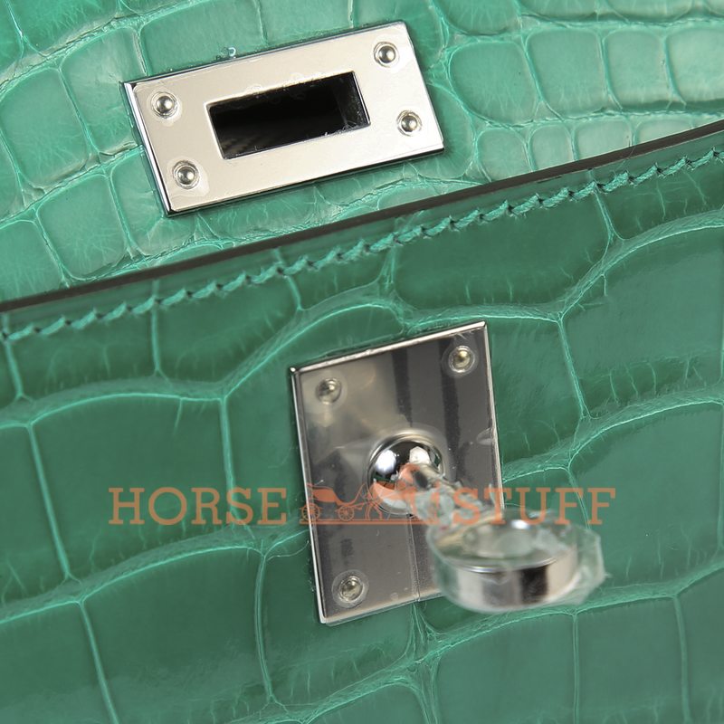 Hermes Kelly Pochette Clutch Vert Jade Lisse Crocodile Alligator PHW