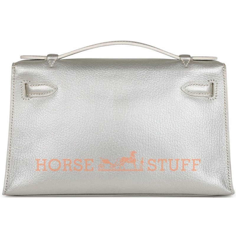 Hermès Kelly Pochette Exceptional Super Rare Metallic Silver Chèvre Mysore PHW