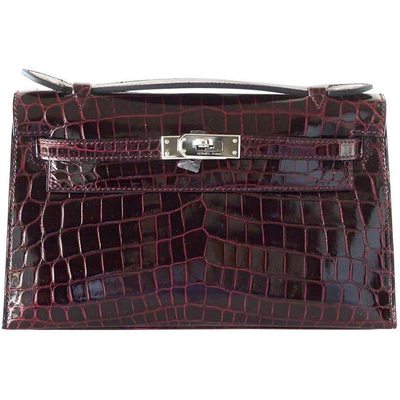 Hermès Kelly Pochette Clutch Bordeaux Lisse Crocodile Niloticus PHW