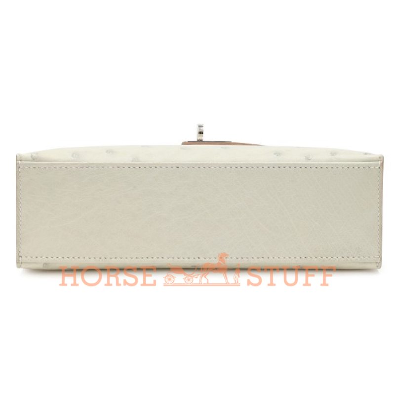 Hermès Kelly Pochette Clutch Gris Perle Ostrich PHW