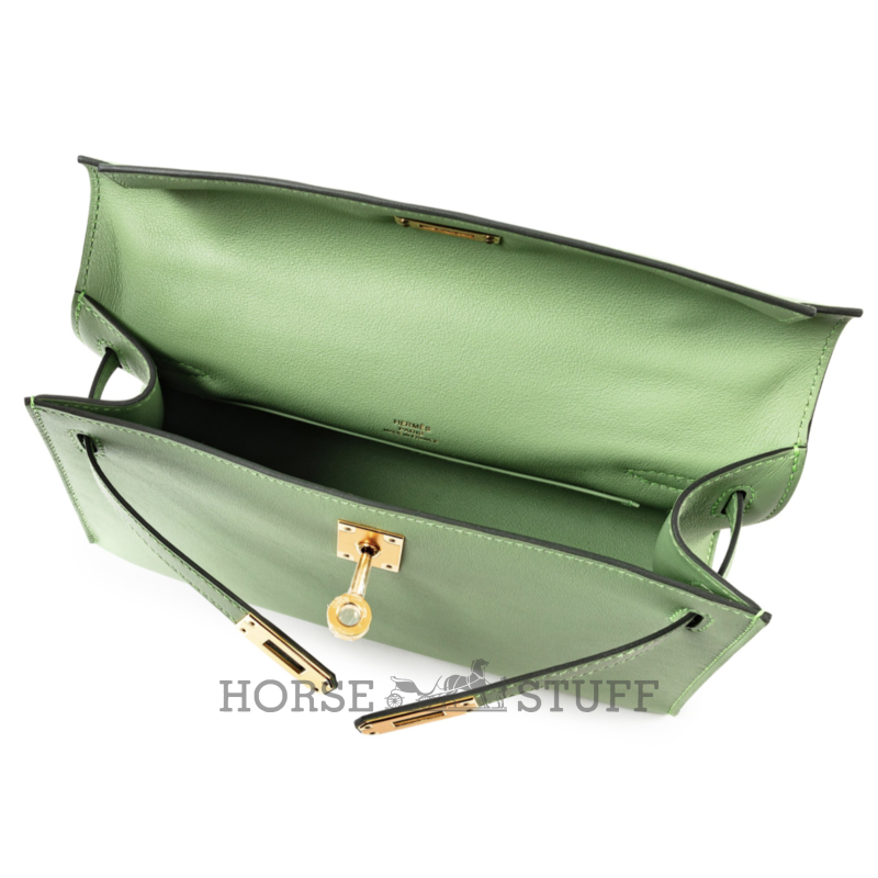 Hermès Kelly Pochette Clutch Vert Criquet Swift GHW