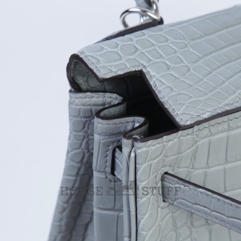 Hermès Kelly Retourne 25 Gris Ciment Matte Crocodile Alligator PHW