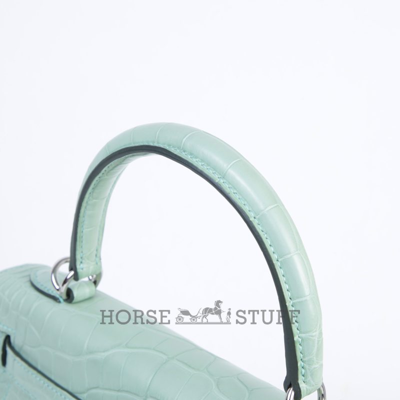 Hermès Kelly Retourne 25 Vert d'Eau  Matte Crocodile Alligator PHW