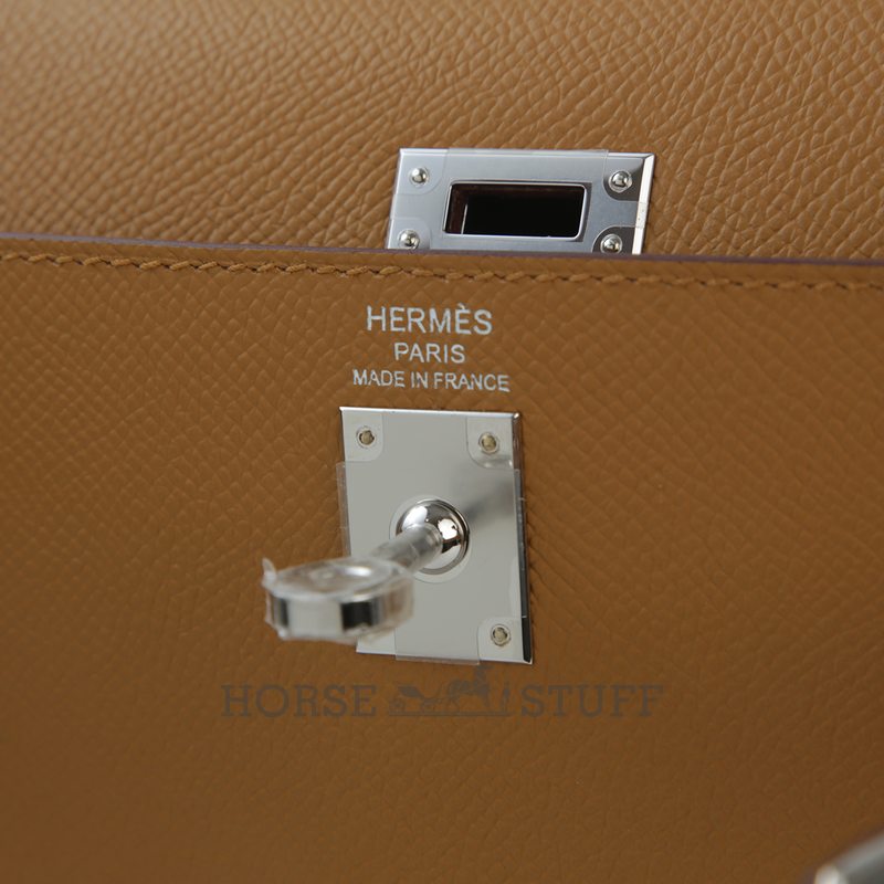 Hermès Kelly Sellier 25 Sesame Epsom PHW