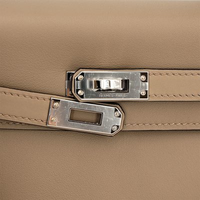 Hermès Kelly Retourne 25 Beige Marfa Swift PHW