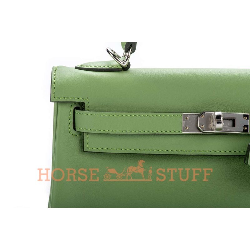 Hermès Kelly Retourne 25 Vert Criquet Swift PHW