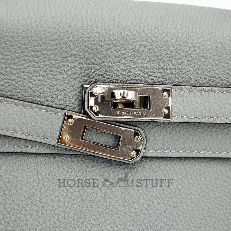 Hermès Kelly Retourne 25 Gris Mouette Togo PHW