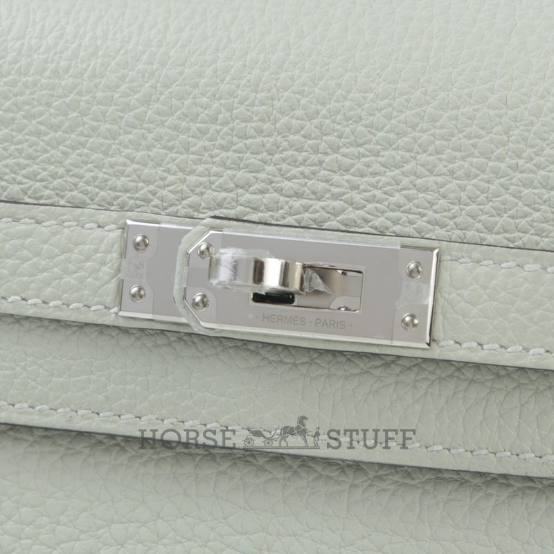 Hermès Kelly Retourne 25 Gris Neve Togo PHW