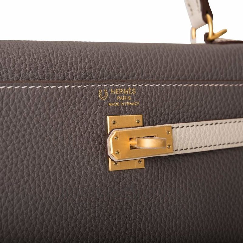 Hermès Kelly Retourne 25 Special Order HSS Etain / Craie Togo BGHW