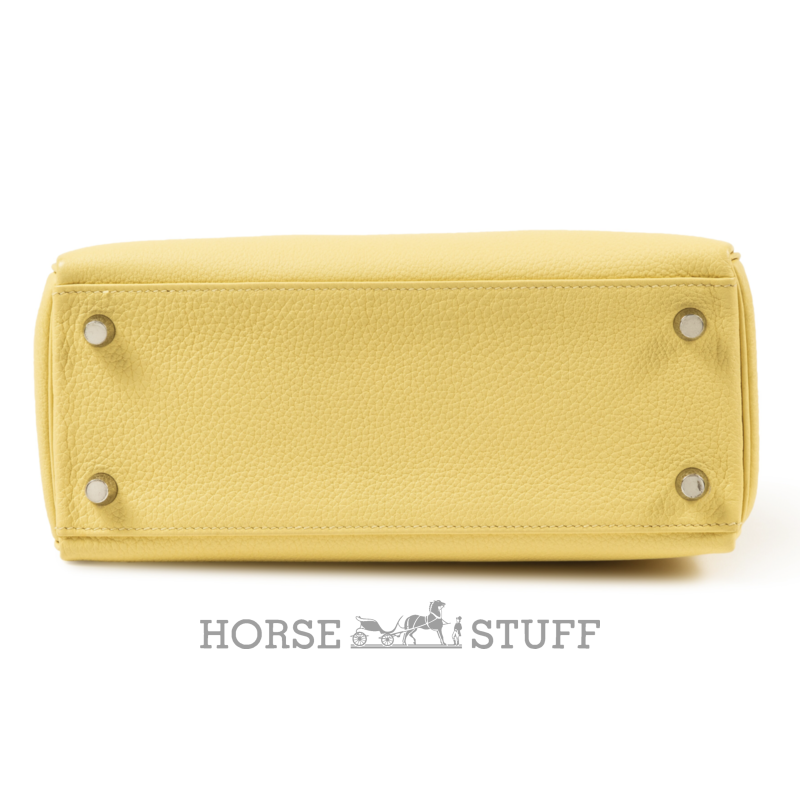 Hermès Kelly Retourne 25 Jaune Poussin Togo PHW