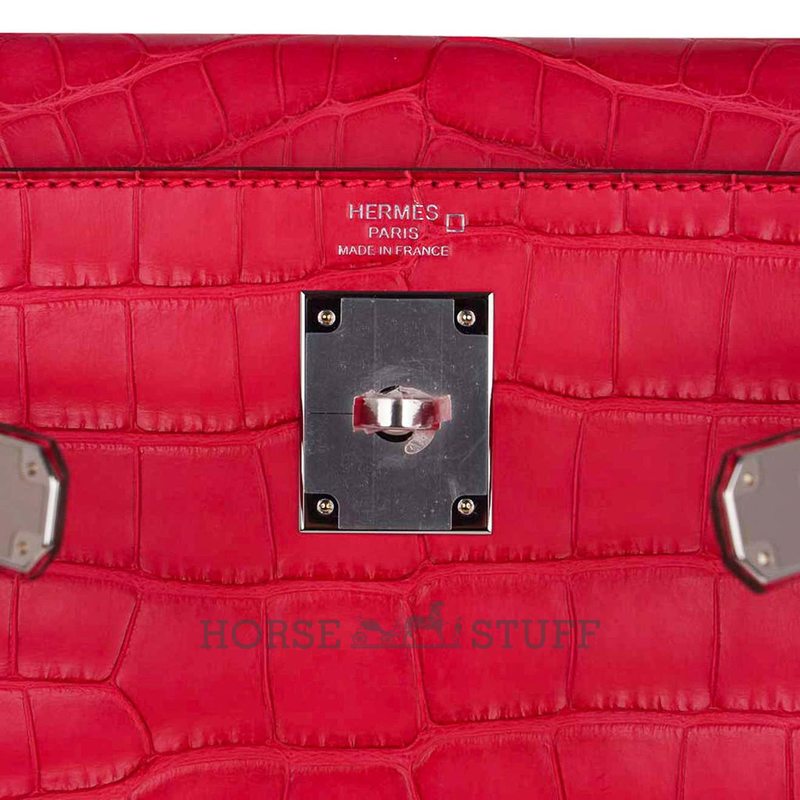 Hermès Kelly Retourne 28 Rose Extreme Matte Crocodile Alligator PHW