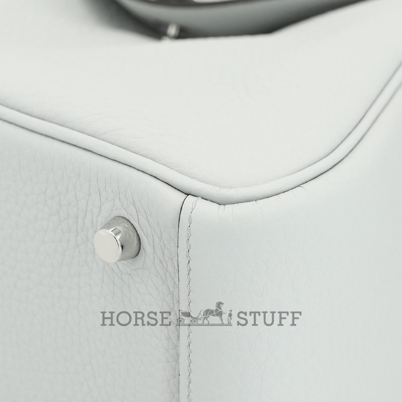 Hermès Lindy 26 Blue Pale Clemence PHW